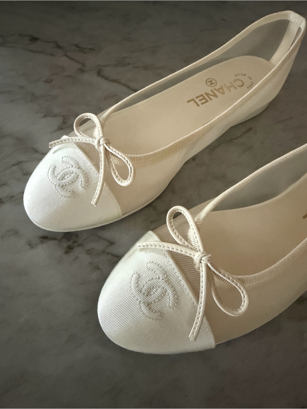 Chanel Ivory Mesh & Grosgrain Ballet Flats Size 37 - Picture 7 of 7